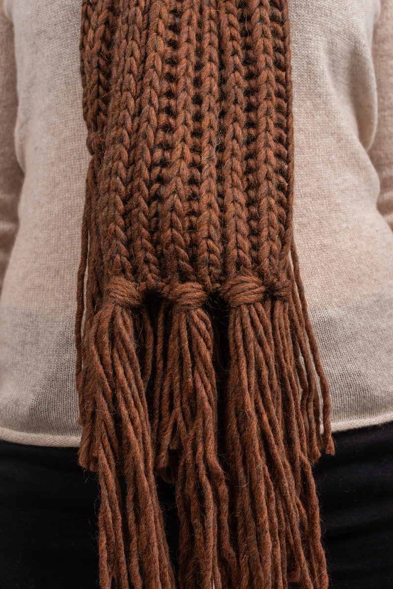 English rib knit scarf with fringes | Dalle Piane Cashmere