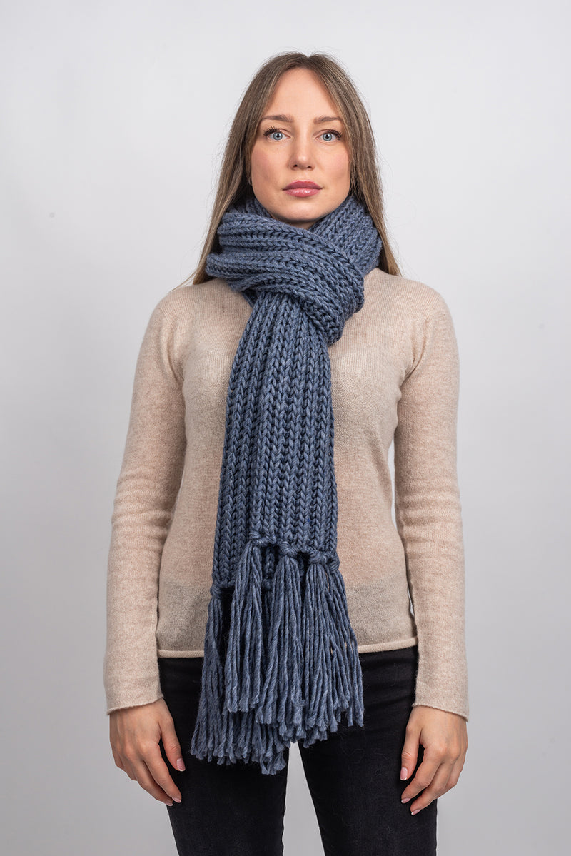 English rib knit scarf with fringes | Dalle Piane Cashmere